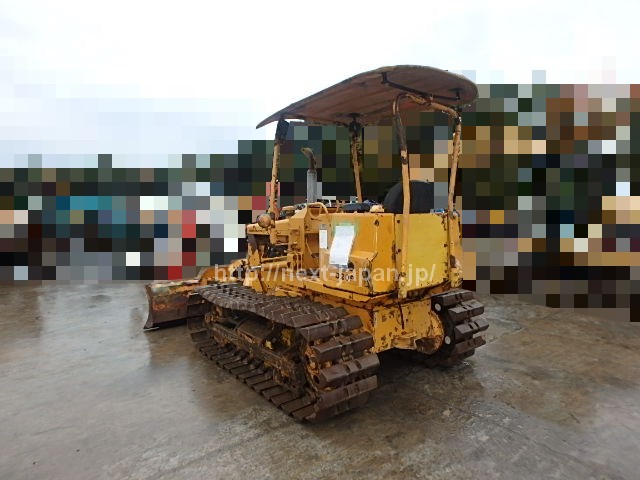 japan used bulldozer D20P-5 for sale